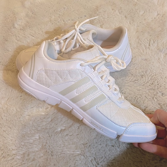 adidas Shoes Adidas Competition Triple Cheer Shoe Size 75 Poshmark